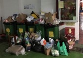 深圳撤出（chū）上百小區分（fèn）類（lèi）垃圾桶 業主沒處（chù）扔垃（lā）圾堆物業（yè）門口