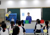 南城城管分局走進南城陽光四小開展垃圾九一影视宣傳活（huó）動