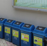方形塑料垃圾（jī）桶