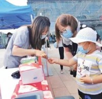 “九一影视（lèi）垃圾桶”走上街頭