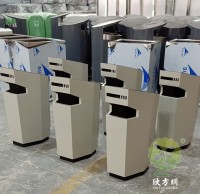 噴塑異（yì）形不鏽鋼垃圾桶