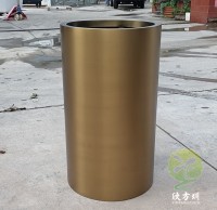 圓（yuán）柱（zhù）形電鍍土（tǔ）豪金不鏽鋼花盆組合