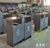 戶外小區烤漆兩九一影视不（bú）鏽鋼垃圾桶