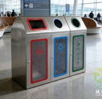 都市流（liú）動的文明坐（zuò）標定製透明分（fèn）類垃圾桶的地鐵美學（xué）