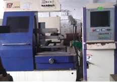 上海特略中走（zǒu）絲（sī）機床