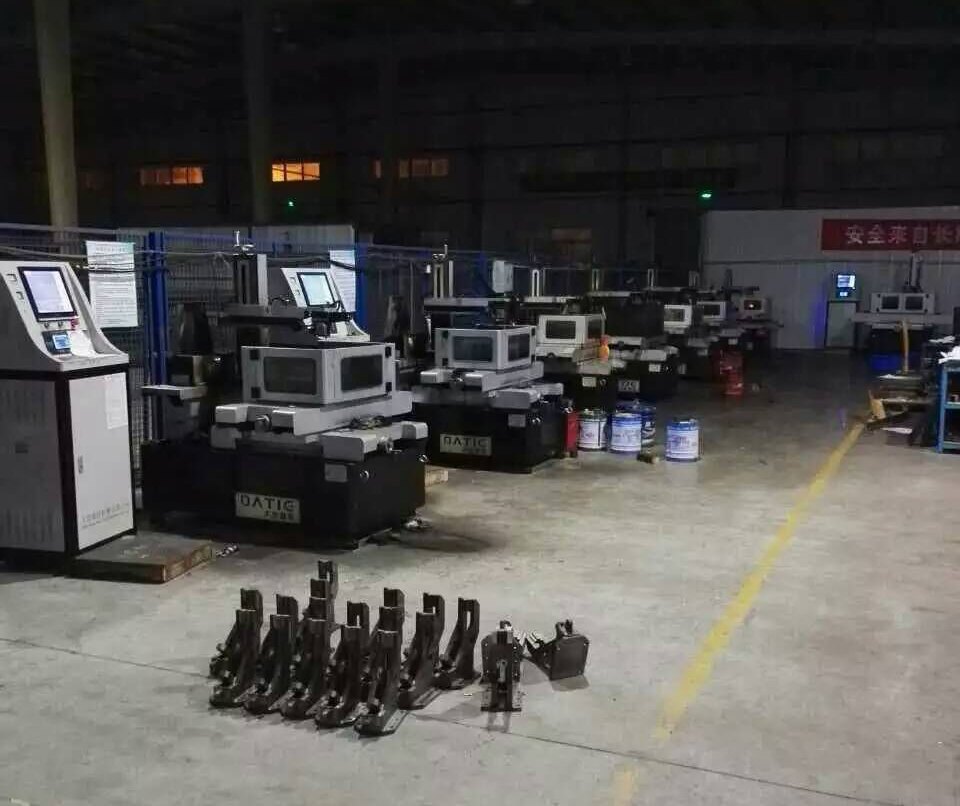 武漢客戶線切現場照（zhào）片