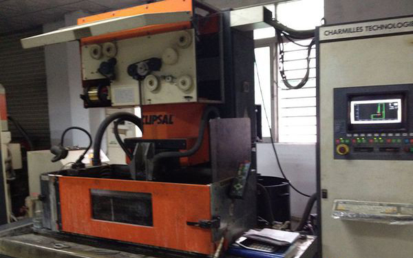 二手線（xiàn）切割圖片