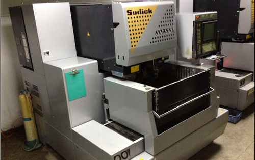 慢走絲線切割（gē）