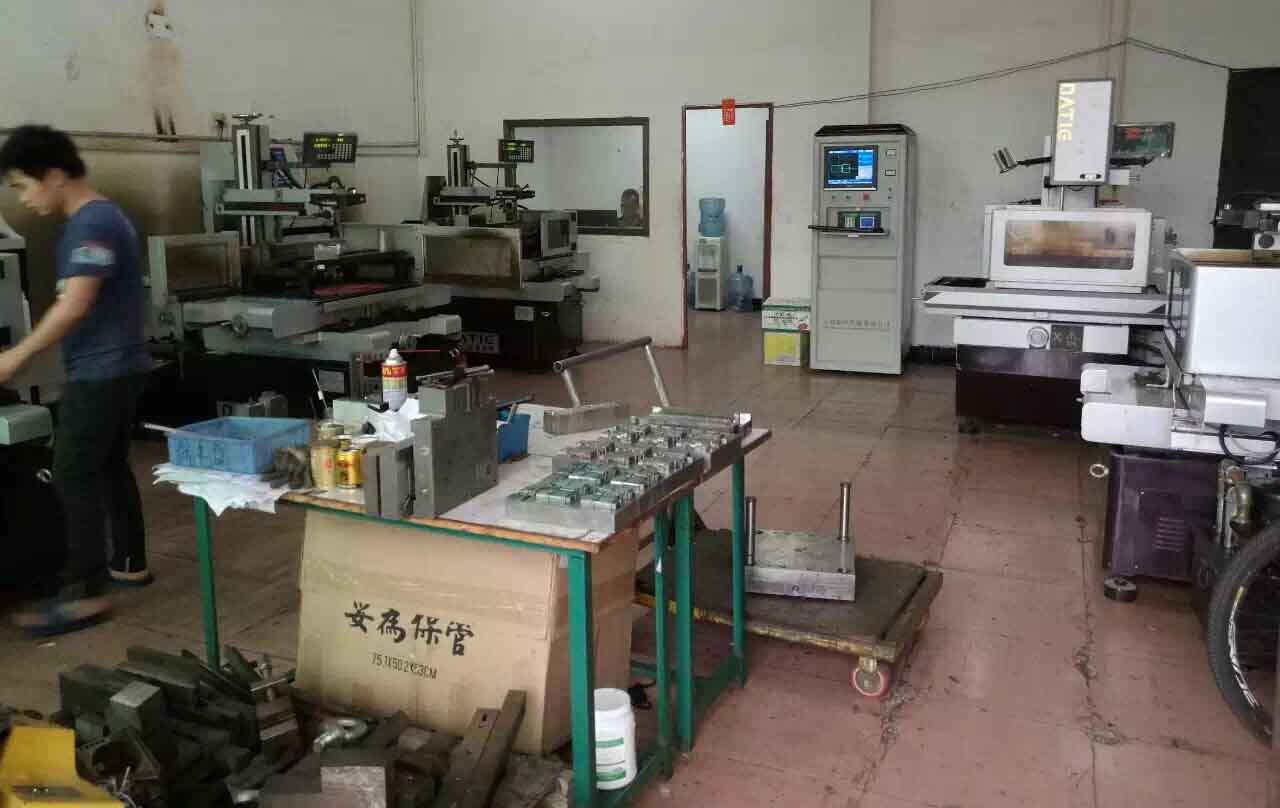 線切割（gē）切割液不流怎麽辦（bàn）