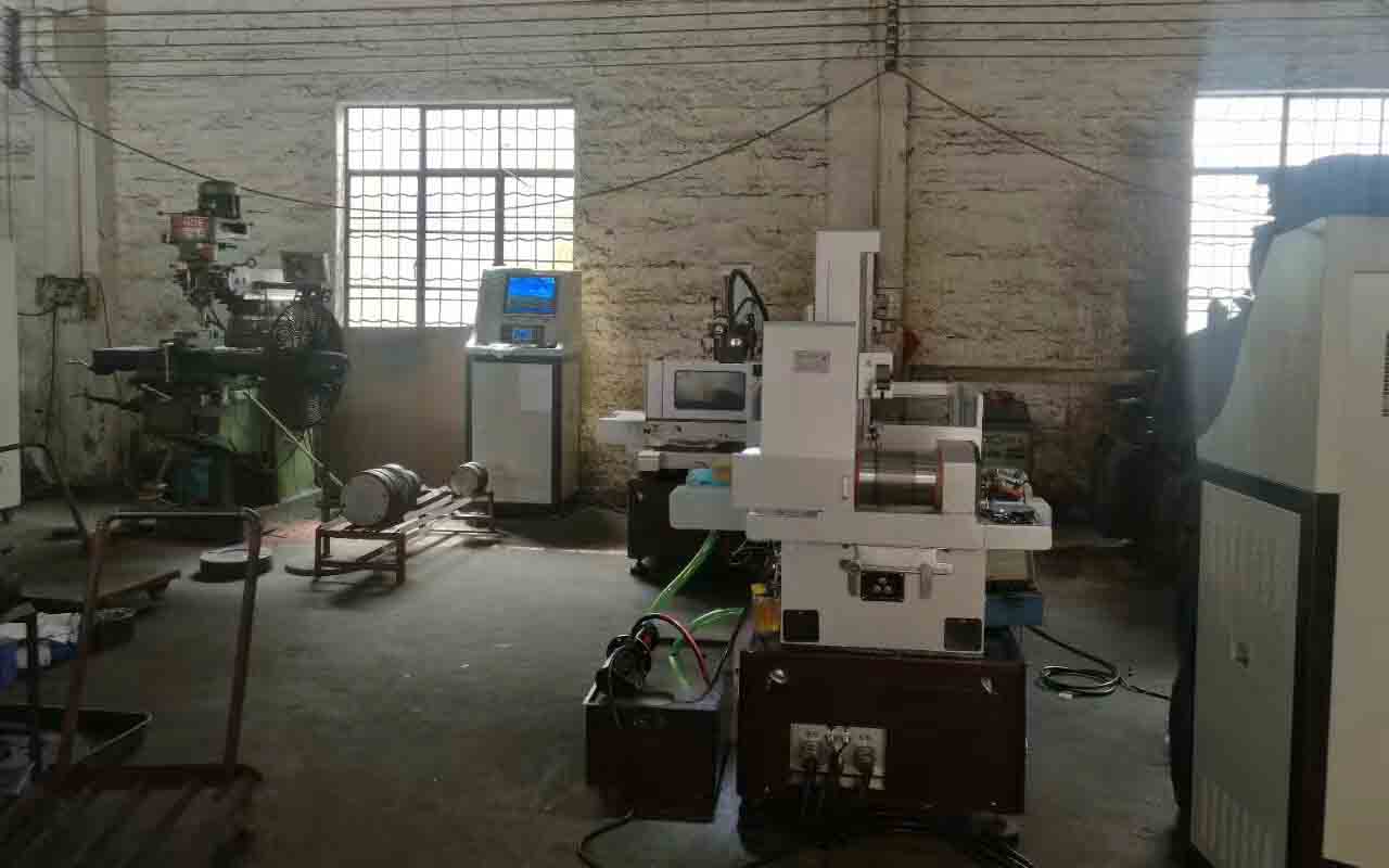 電火花線切割機現場安裝