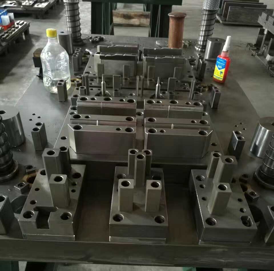 東莞（恒勇星）加工模具