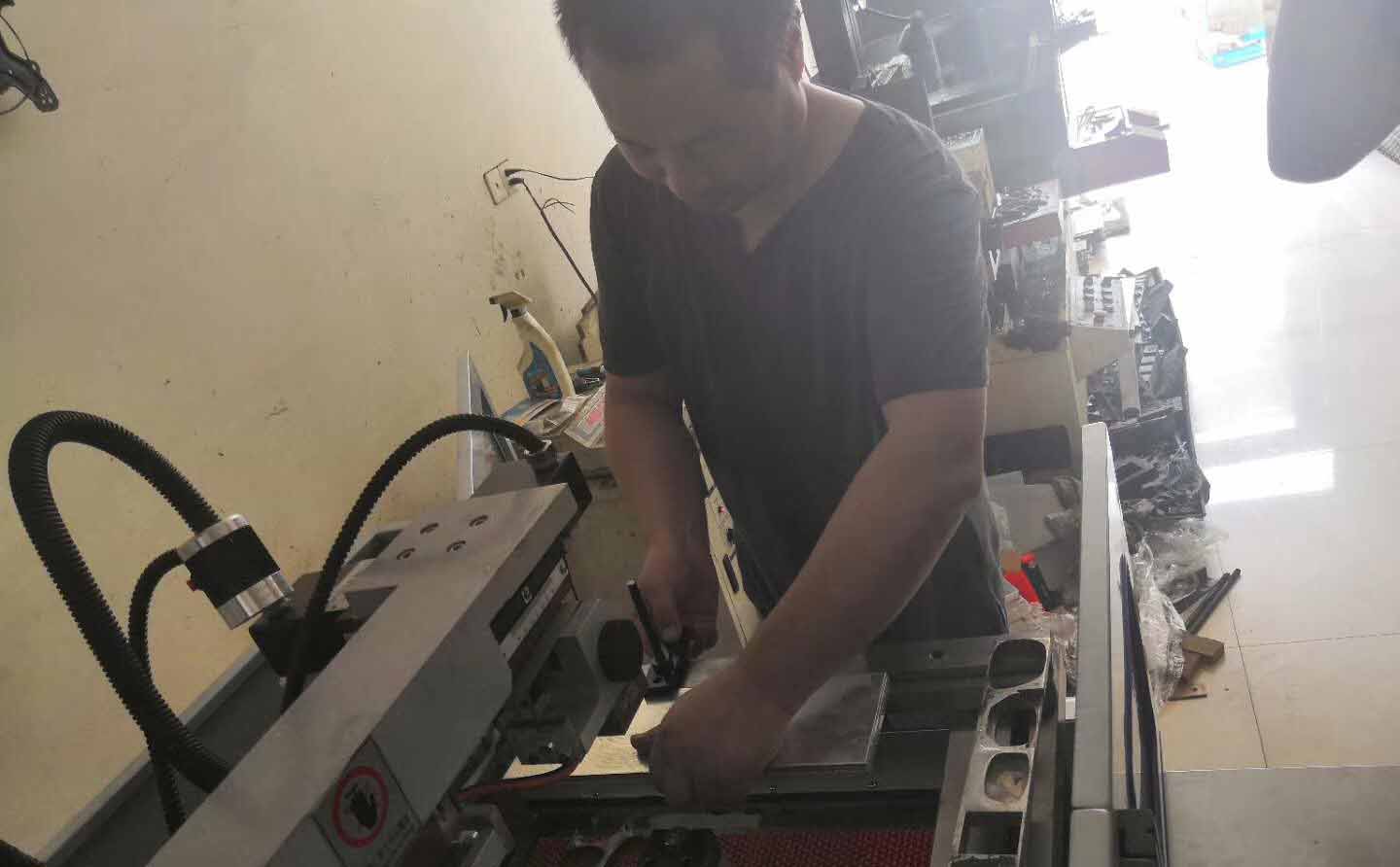 17·c18起草视频.27極速線（xiàn）切割現場培訓2