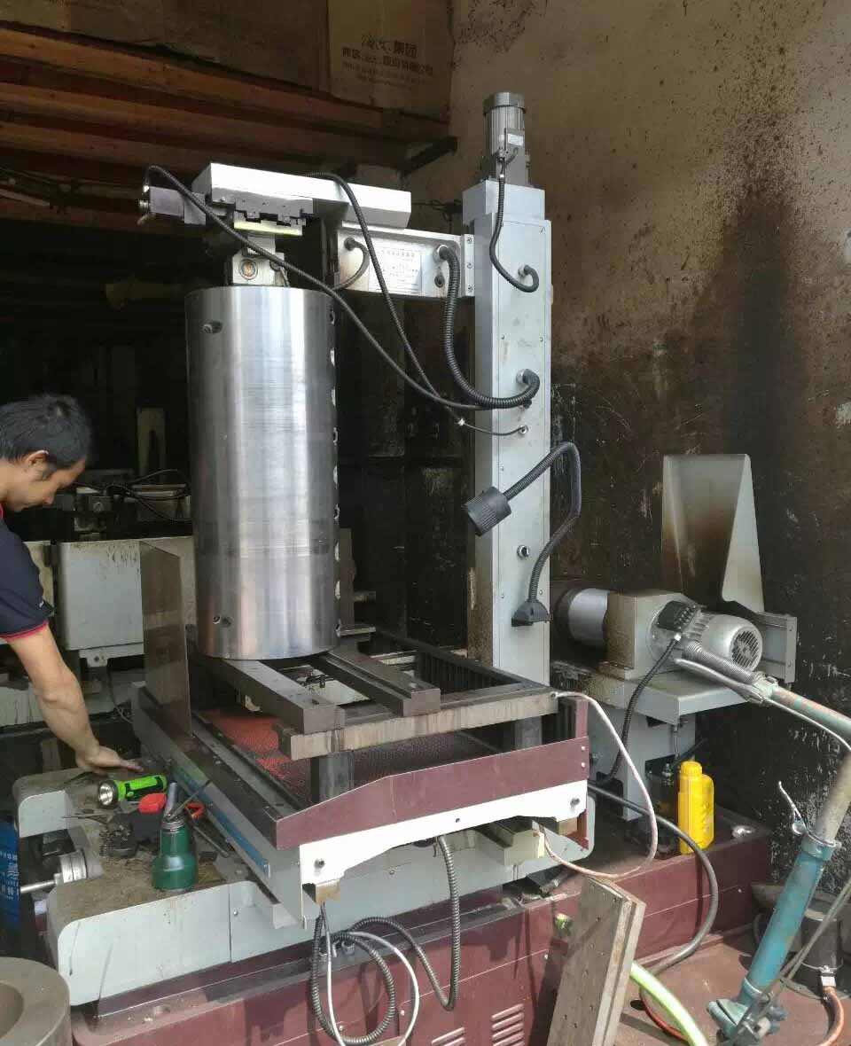 電火花線切割（gē）機械配件加工