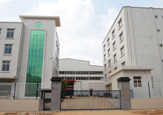 昆明（進業電站設備）線切割機床實地客（kè）戶