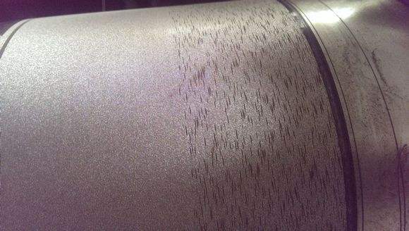 線切割鉬絲出現黑點原因