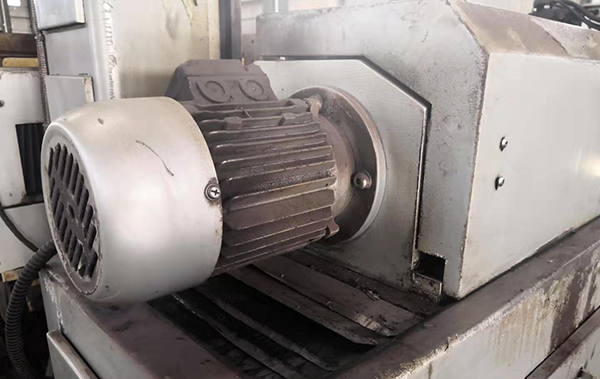 線切割絲（sī）筒換向噪音（yīn）大原因