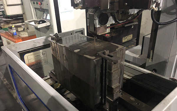 線切割機床清角的用（yòng）處